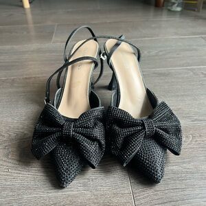 Glamorous Black Textured Bow Heels